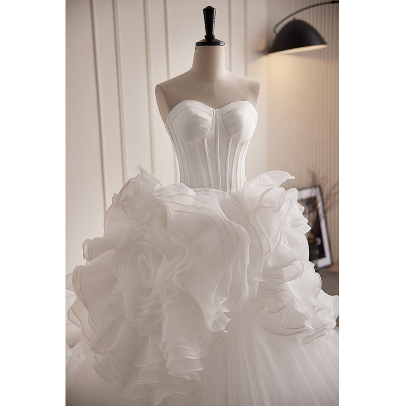 White Tulle Evening Dress with Ruffled Organza Skirt E034