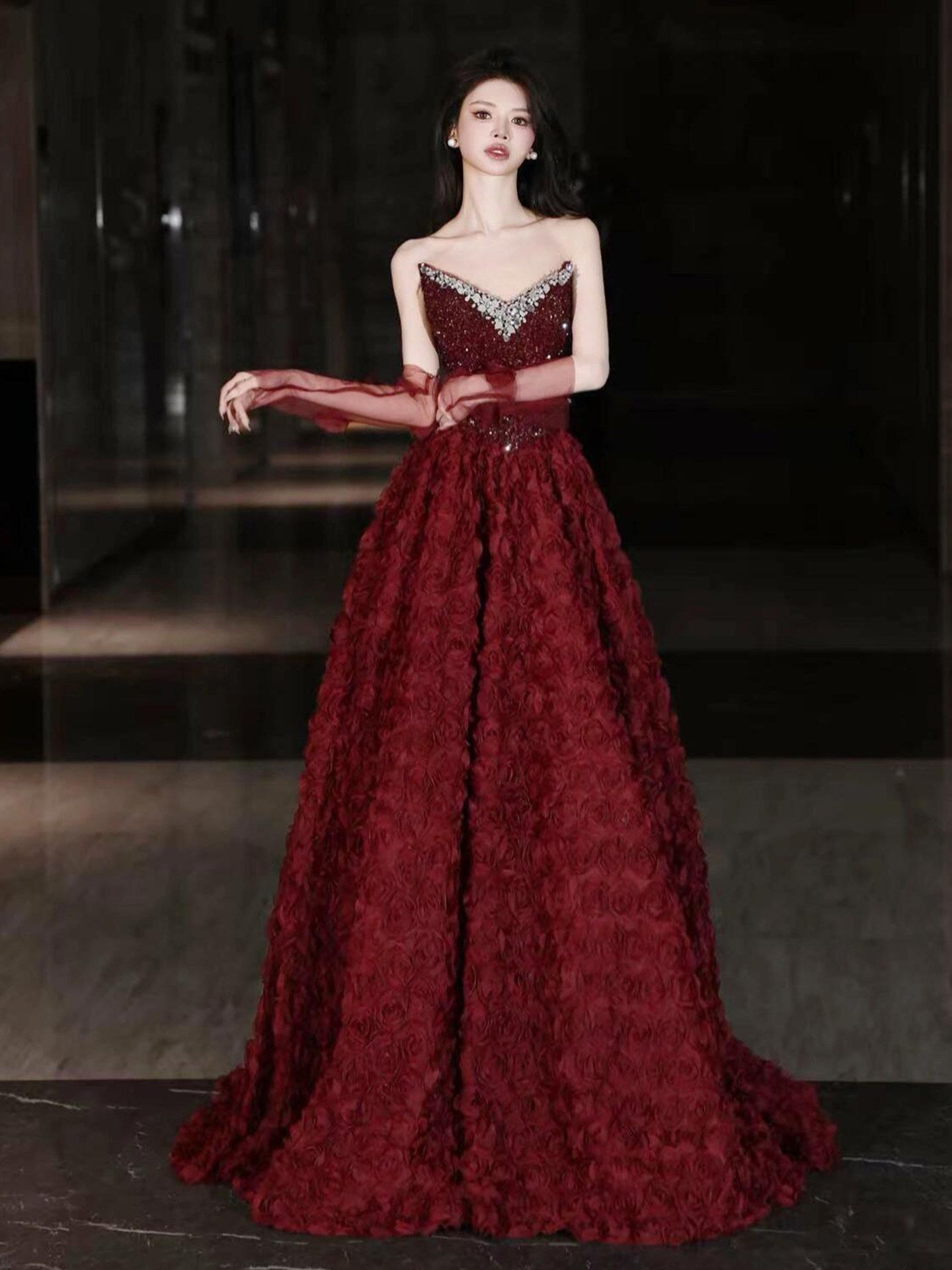 Stunning Burgundy Rose Couture Gown 2026 New Year Gala Red Carpet Masterpiece CM118