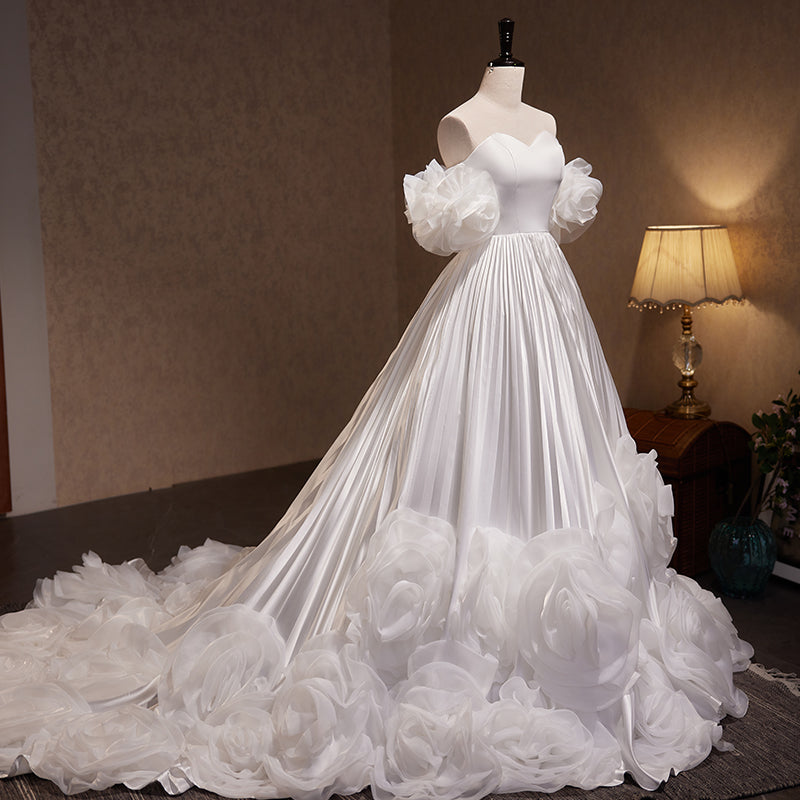 White Satin Evening Dress with Flower Shaped Puff Sleeves E046