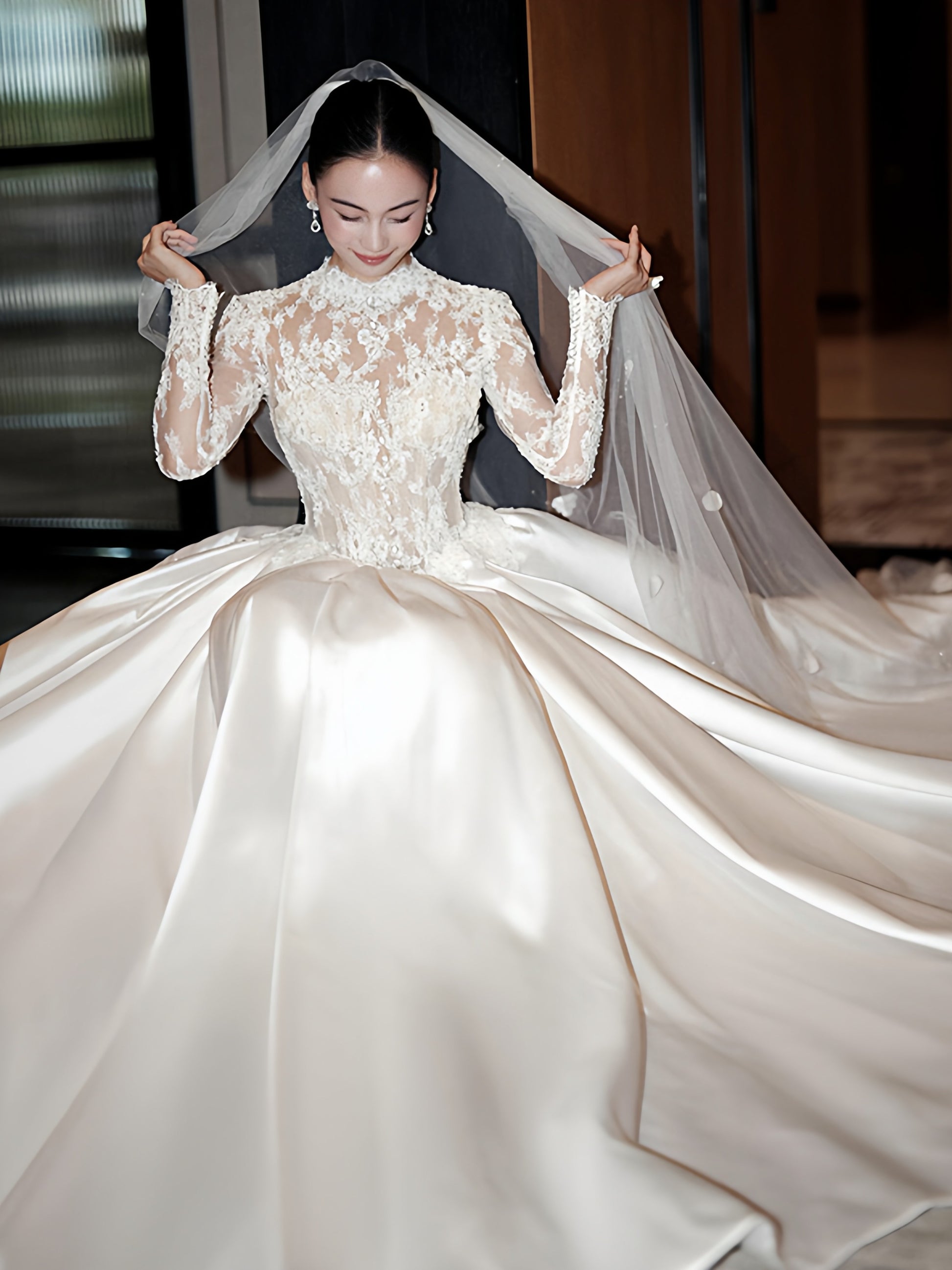 Elegant High-Neck Lace Satin Ball Gown Wedding Dress QD214