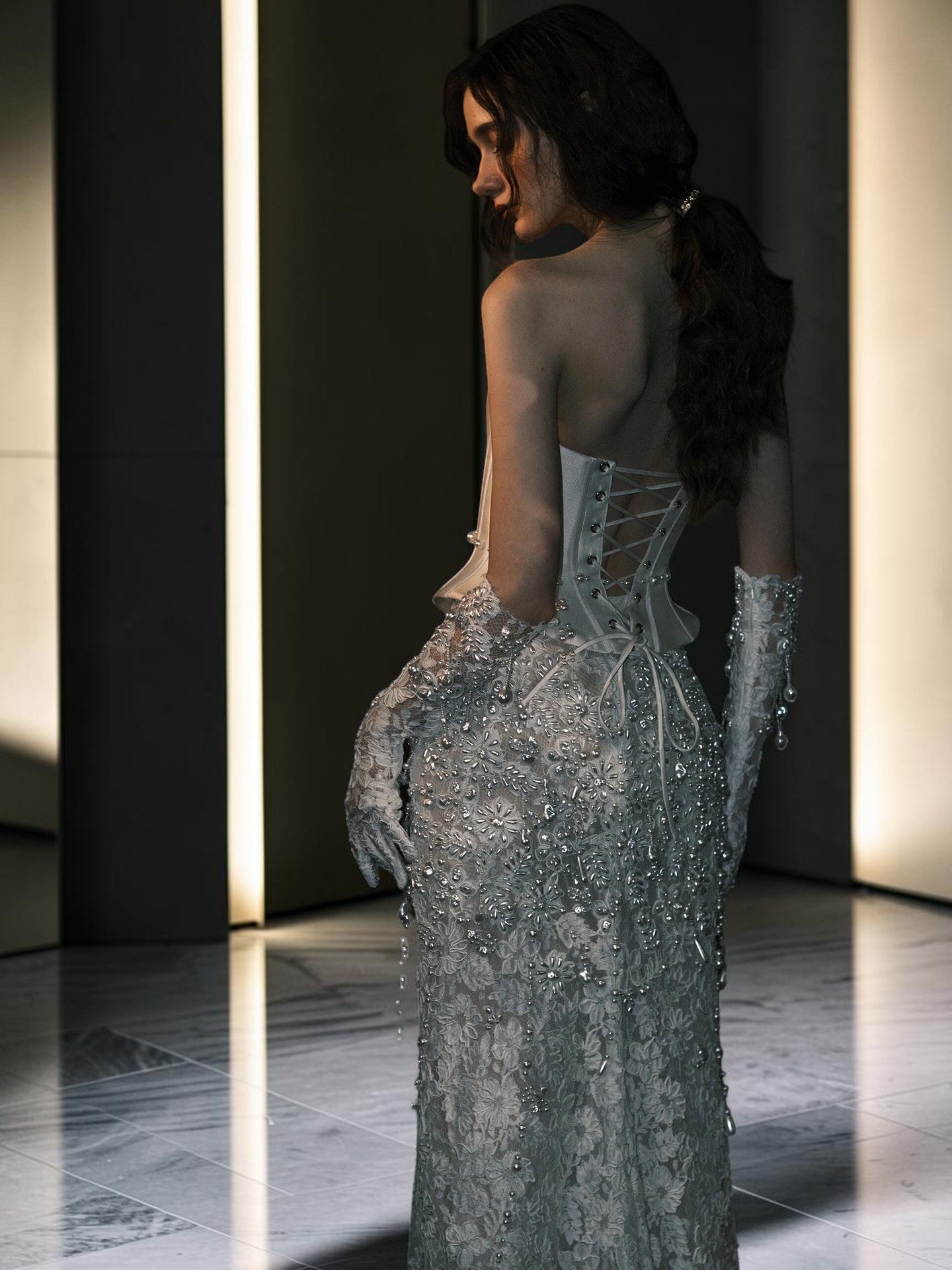 Elegent White Satin Hand-Embellished Wedding Dress SS610