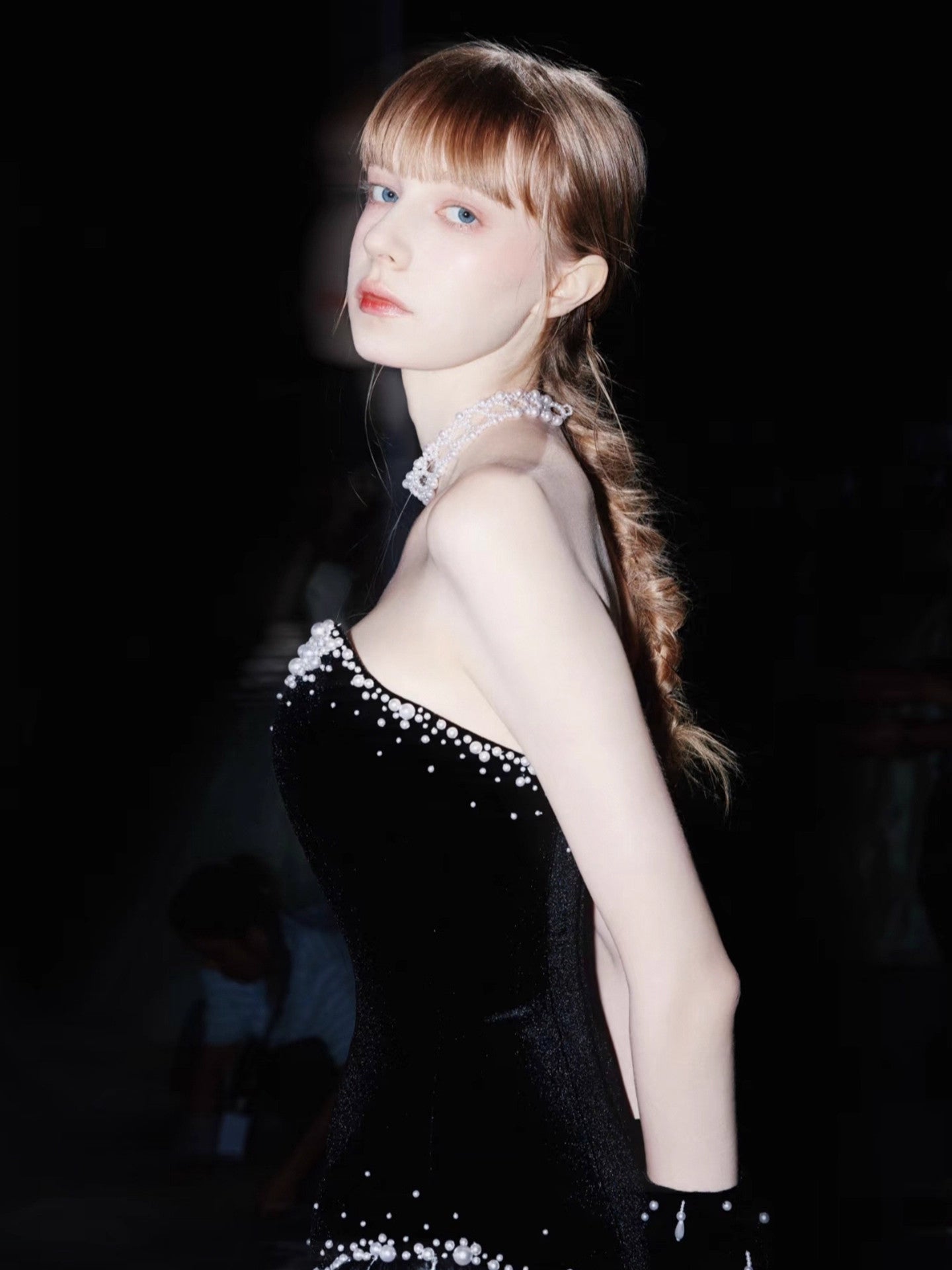 High-End Midnight Velvet Pearl Stardust Evening Dress YJ122