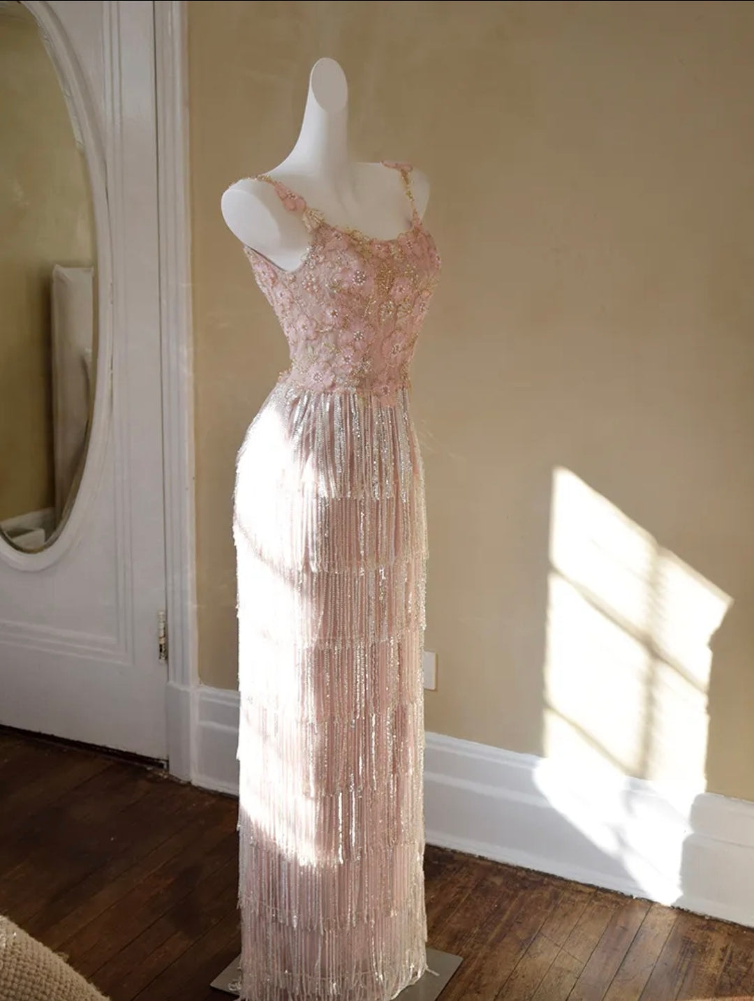 Pink Beaded Spaghetti Strap Column Evening Dress with Floral Appliqué Fringe E014