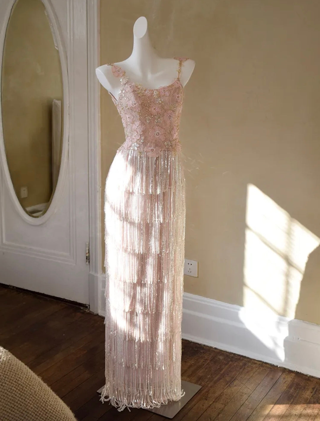 Pink Beaded Spaghetti Strap Column Evening Dress with Floral Appliqué Fringe E014