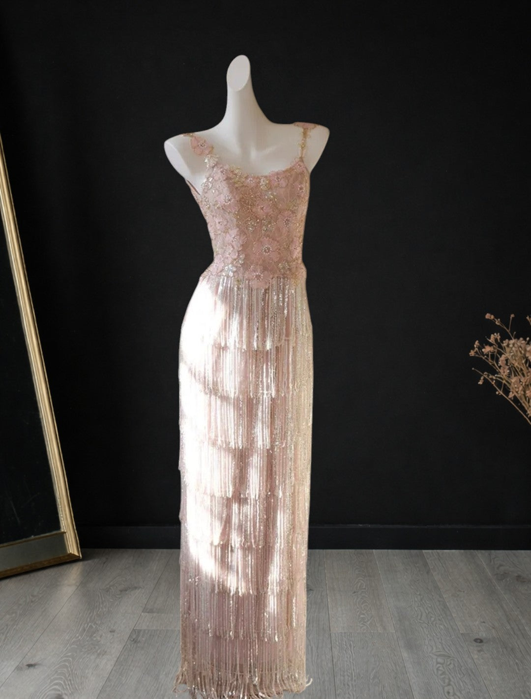 Pink Beaded Spaghetti Strap Column Evening Dress with Floral Appliqué Fringe E014