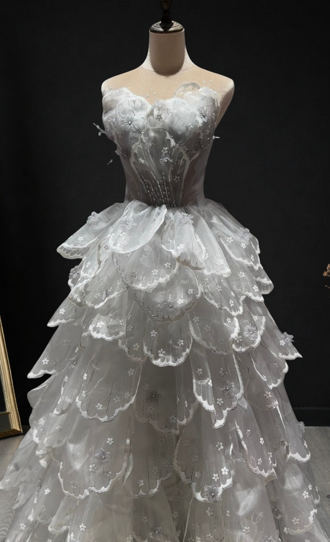 Luxury Blush Pink 3D Floral Layered Tulle Ball Gown Evening Dress YL146