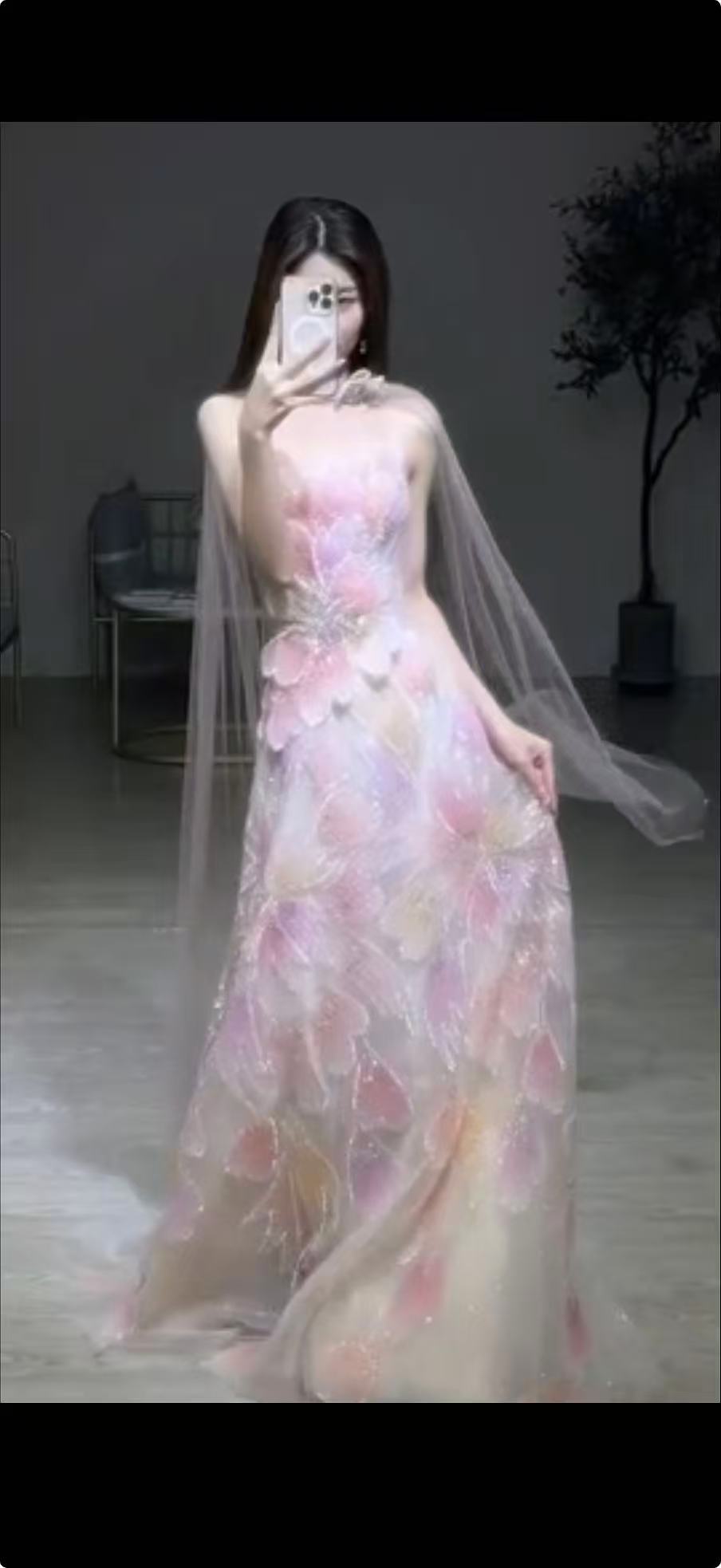 Luxury Green with Beaded Floral Details and Draped Sleeves Evening Dress SL161