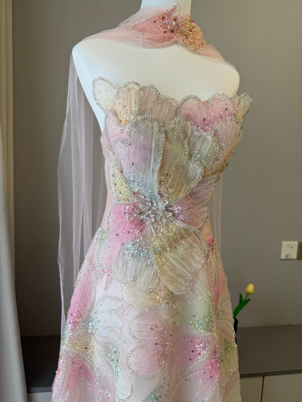 Luxury Green with Beaded Floral Details and Draped Sleeves Evening Dress SL161