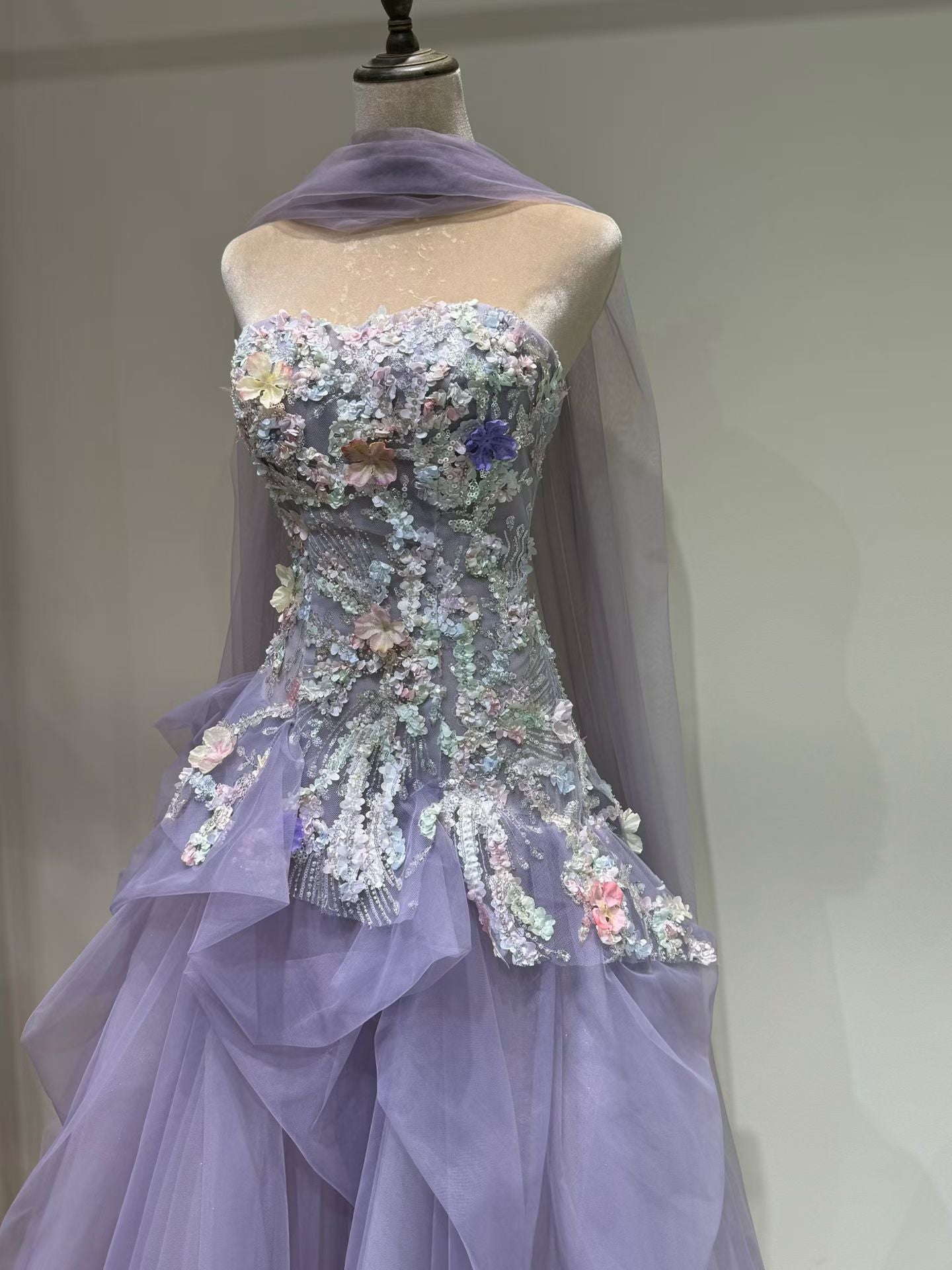 Luxury Lavender Strapless Beaded Evening Gown with Scarf SL136