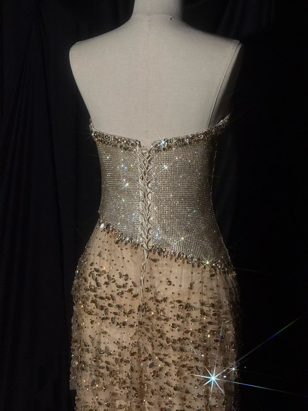 Elegant Gold Crystal Mermaid Evening Dress Sweetheart Neck Formal Gown SL158