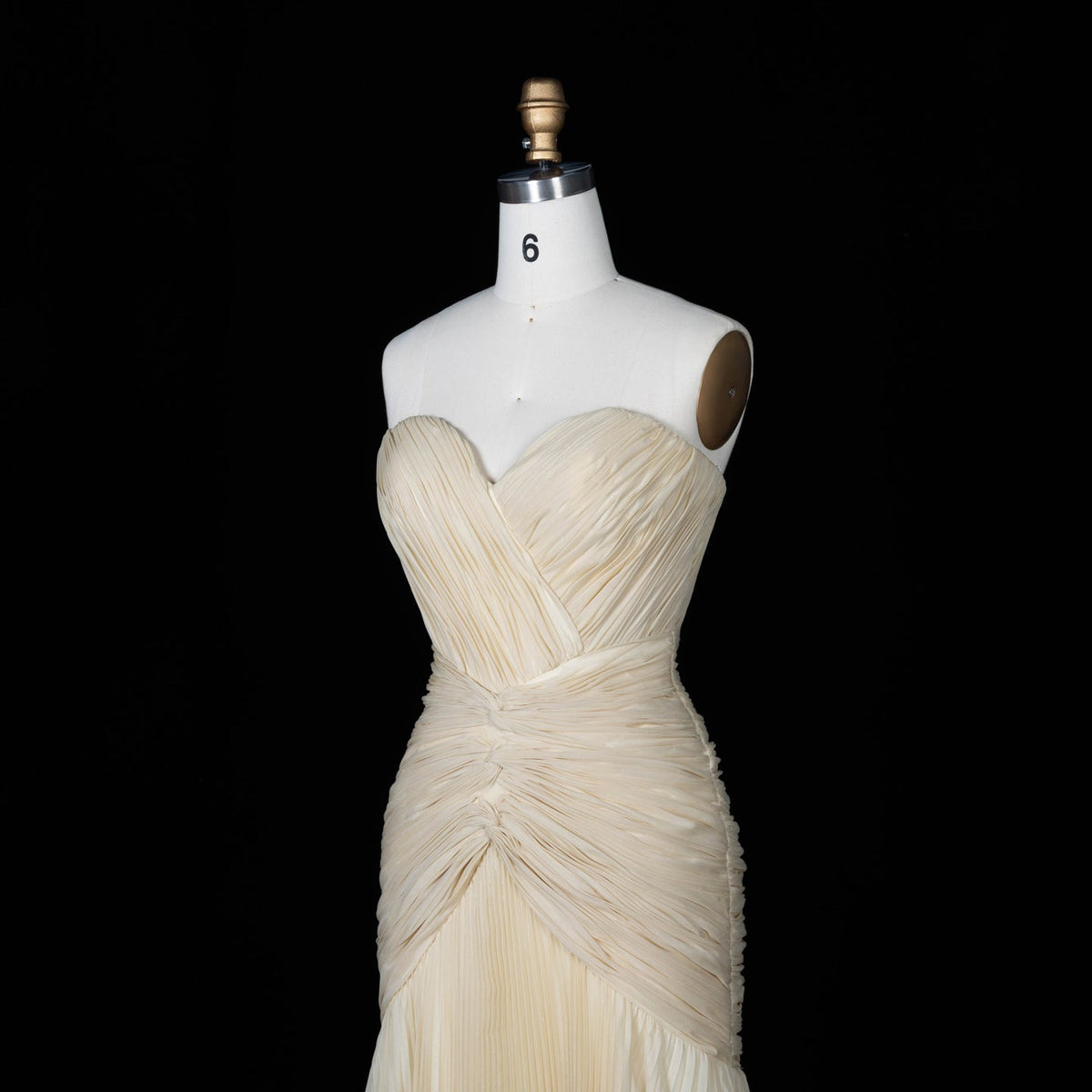 Luxury Light Yellow Sweetheart Pleated Evening Gown YL138