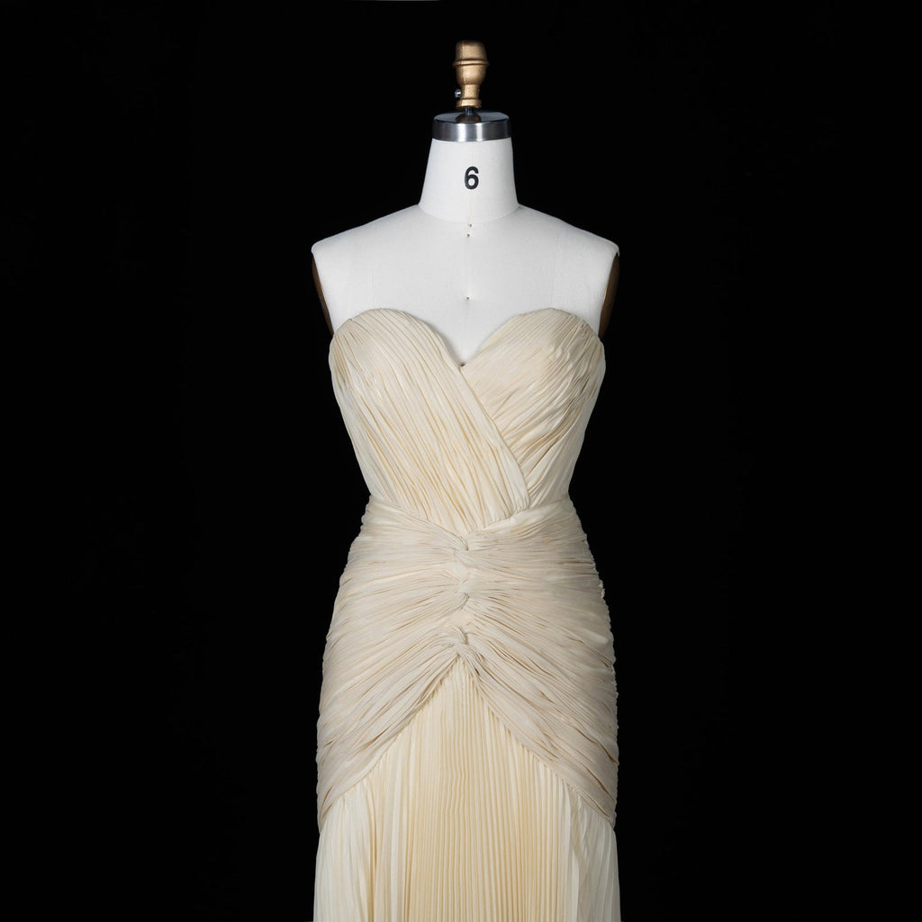 Luxury Light Yellow Sweetheart Pleated Evening Gown YL138