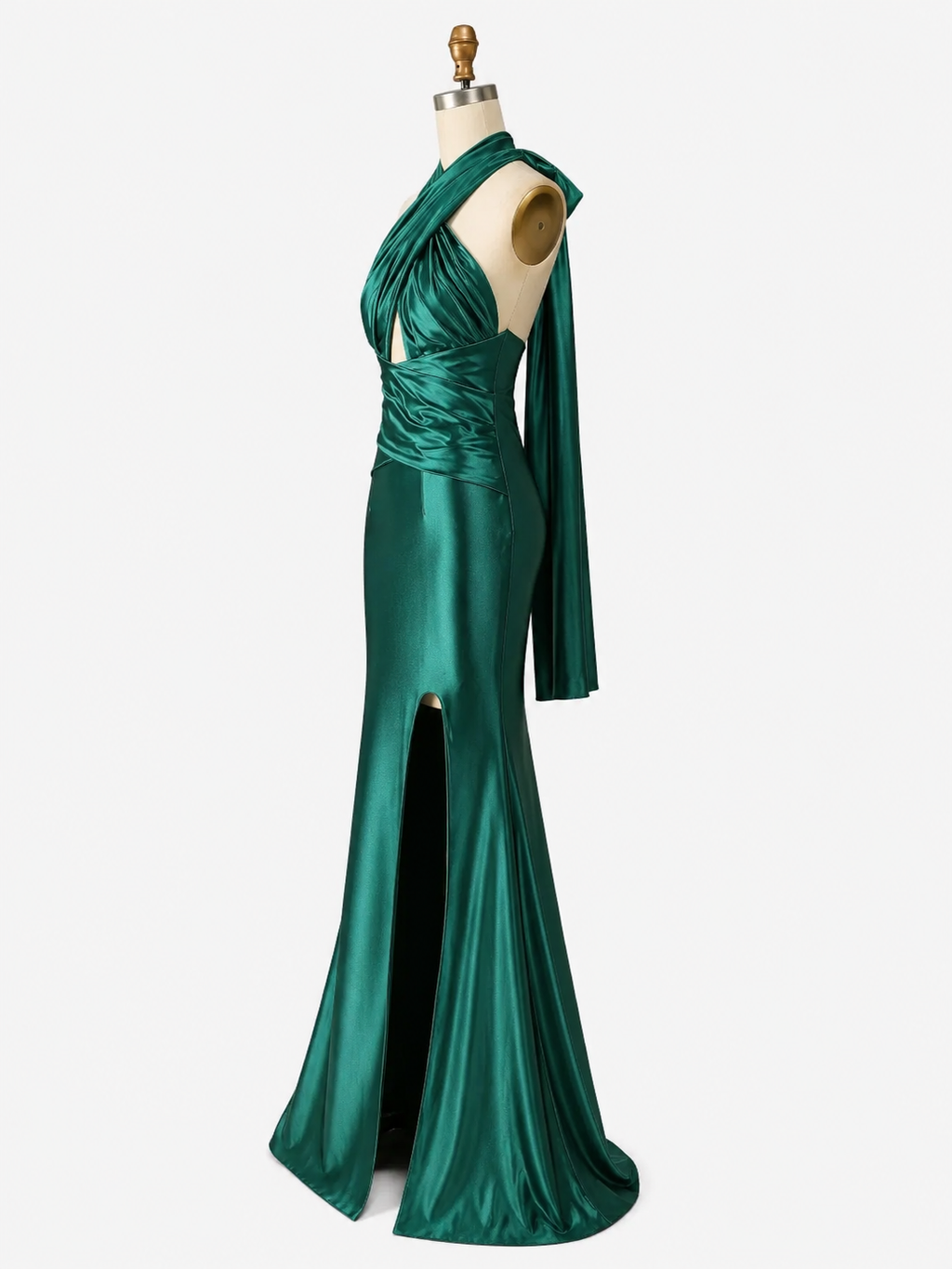 Stunning Emerald Green Formal Dress with Halter Neck CZ161