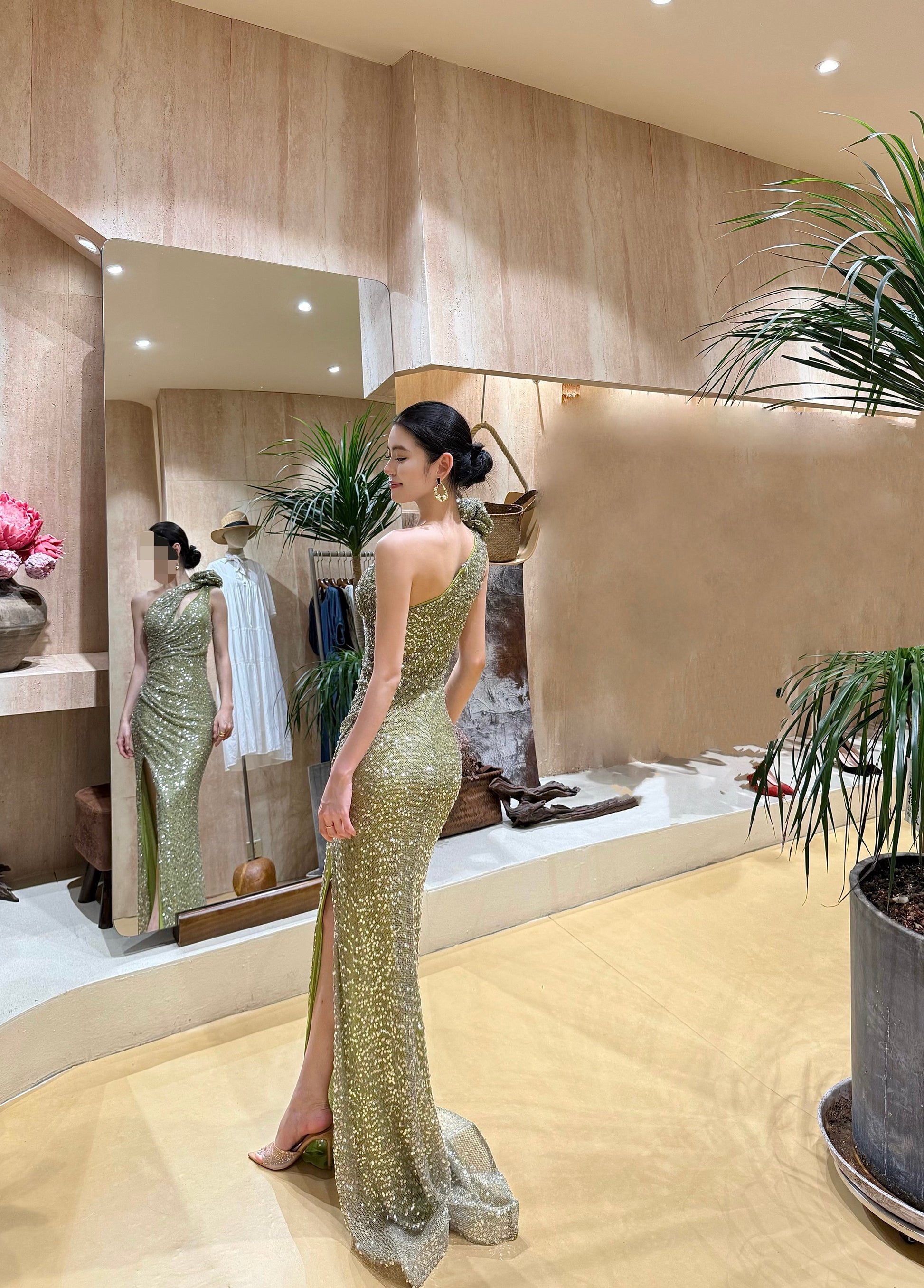 High Slit Off Shoulder Dress With a Sparkling Green Light Dress Y118