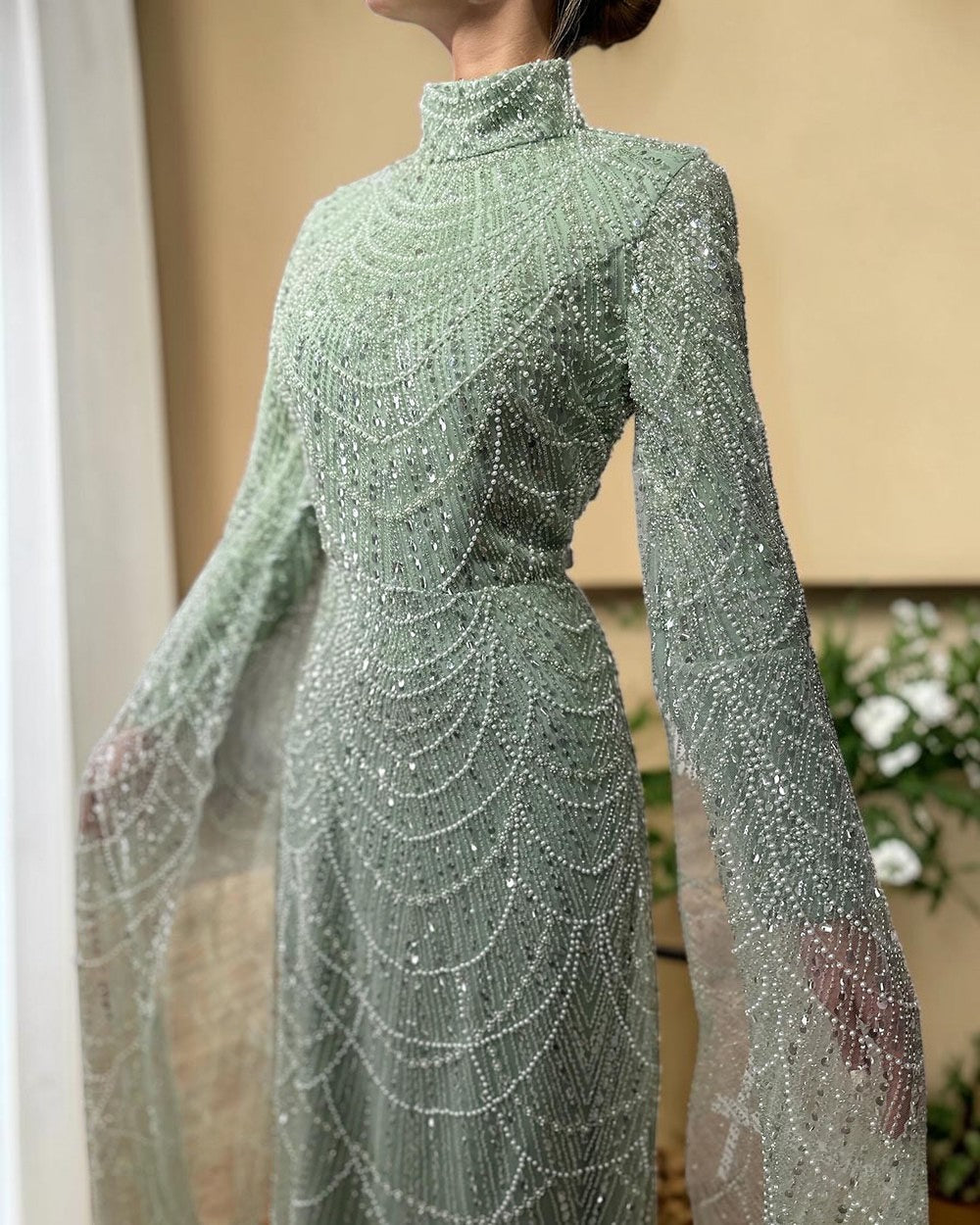 Luxury Sage Green High-Neck Beaded Long Sleeves Evening Gown SL197