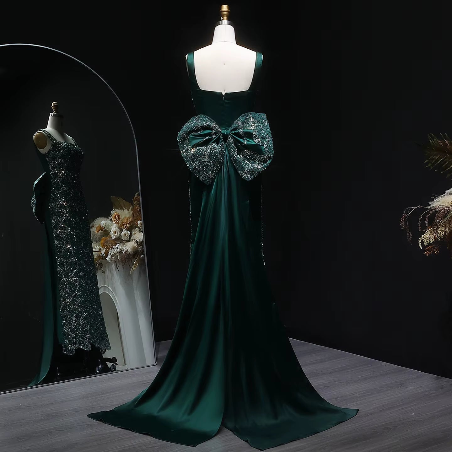 Emerald Green Square Neck Sheath Evening Dress with Bow Train YL131