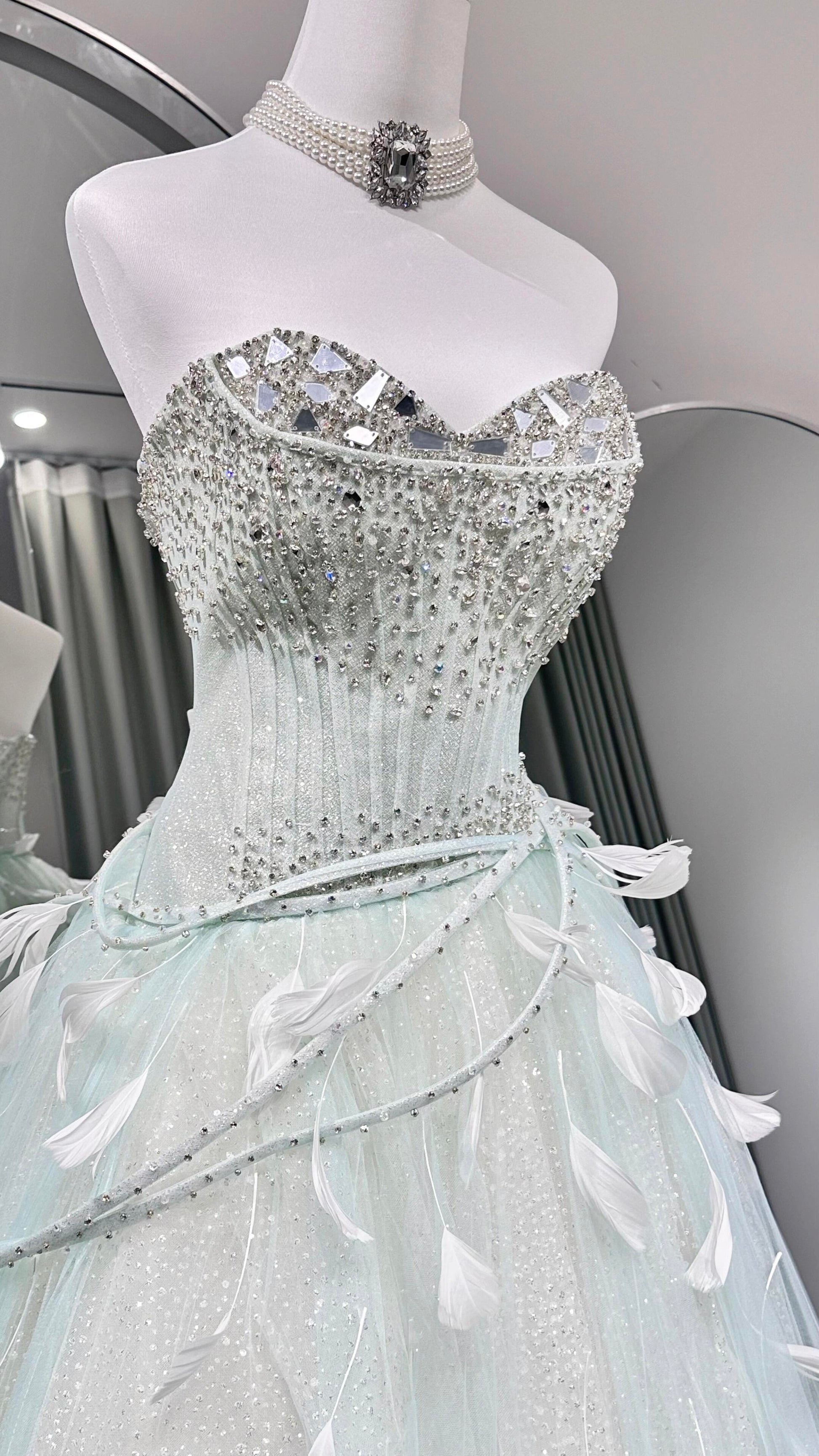 Mint Green Ball Gown Prom Dress with Detachable Sleeves and Lace-Up Back SL208