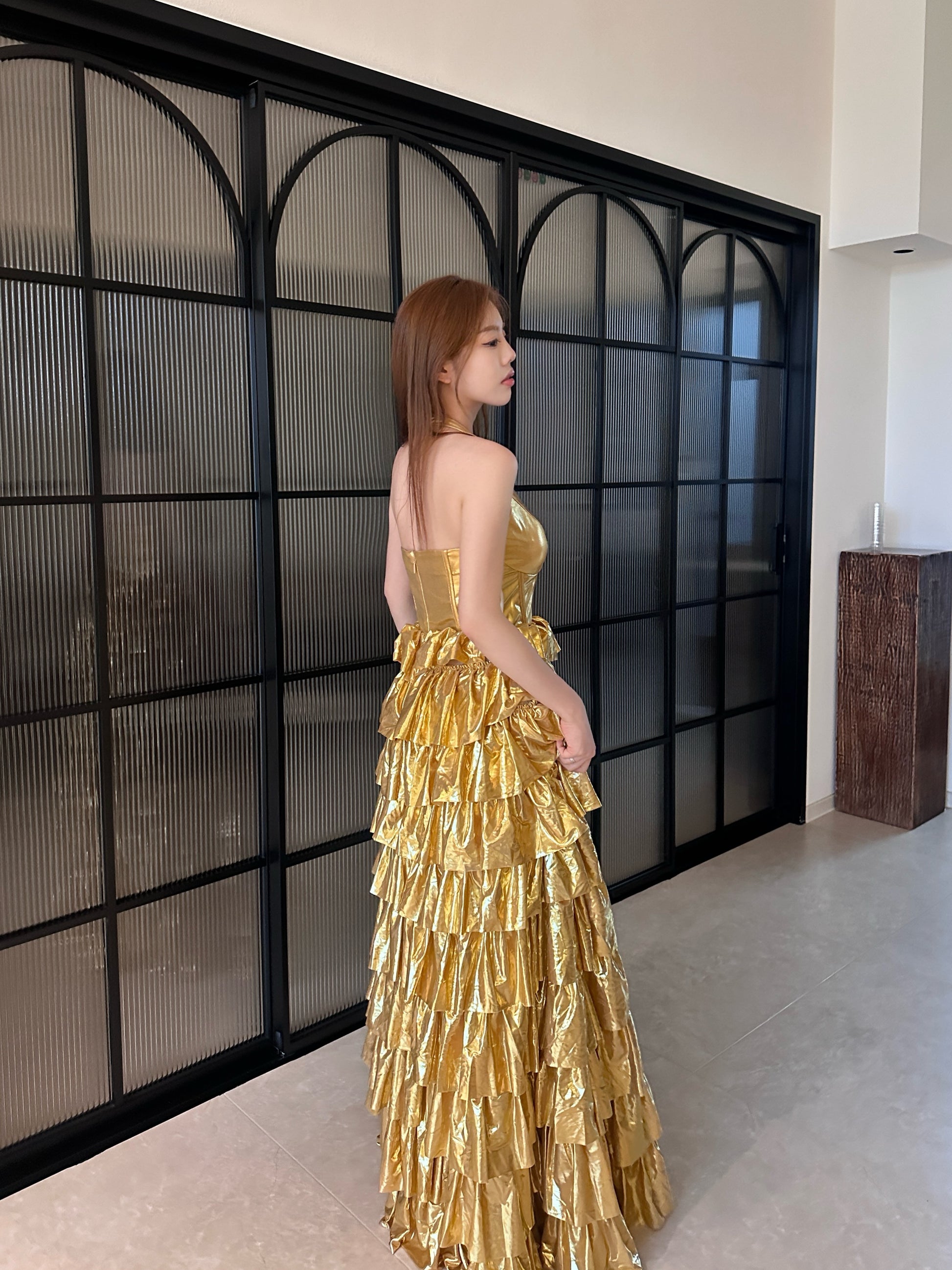 Fishbone Waist Flowing Ruffle Halter Neck Dress Light Dress DT116