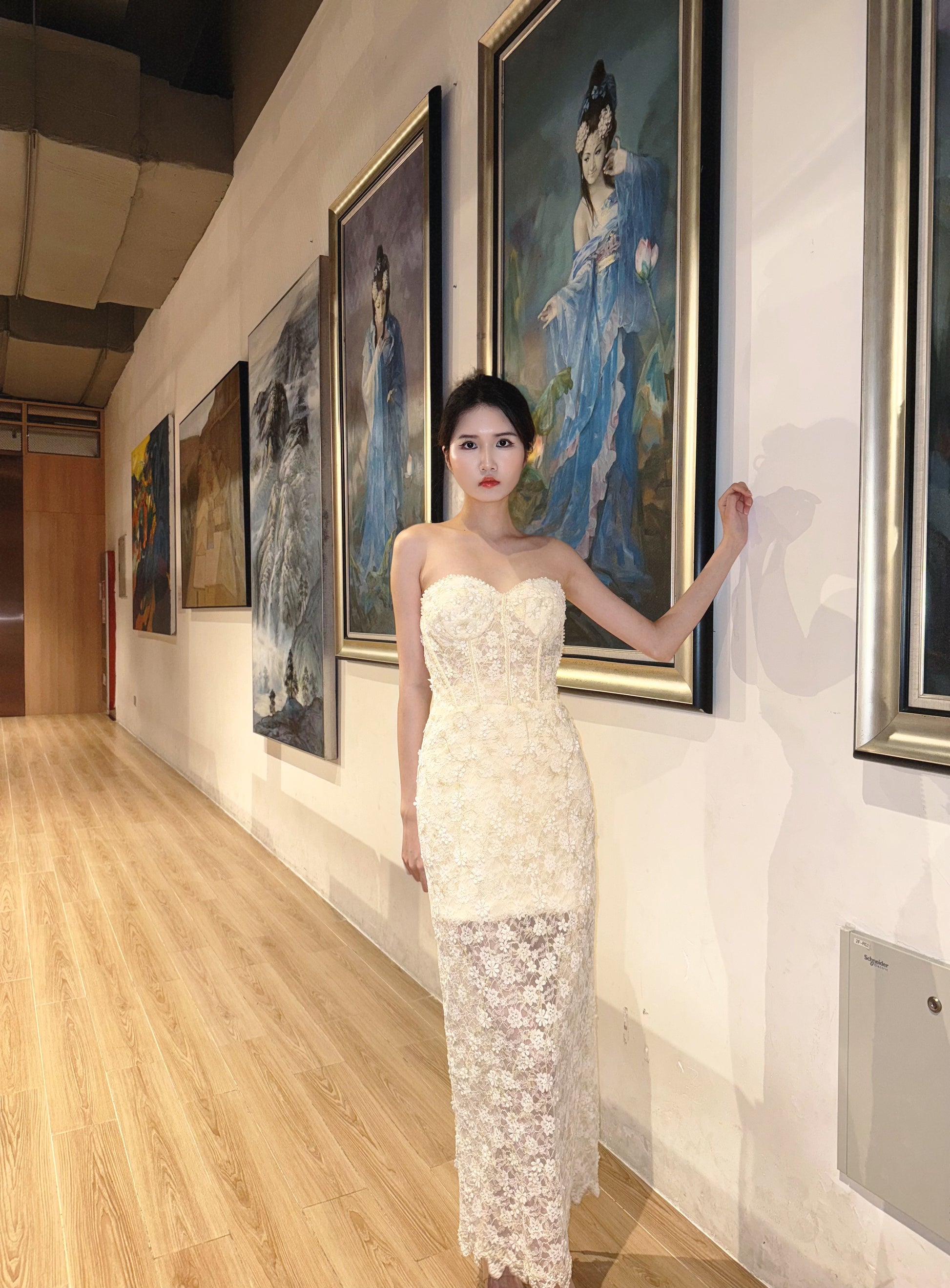 Heavily Beaded and Embroidered Strapless Lace Dress Y115