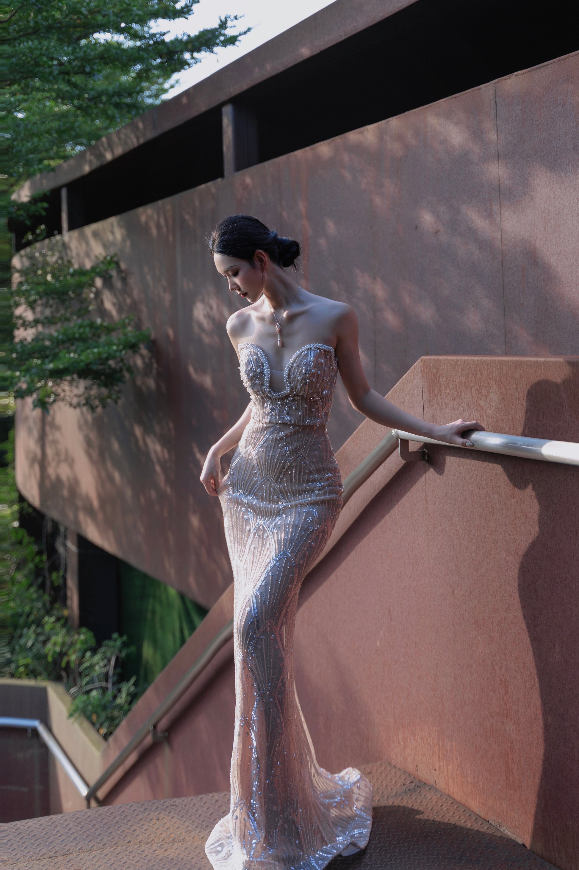 Luxury Pearl Sequined Tube Top Dress V Neck Party Dress Y117