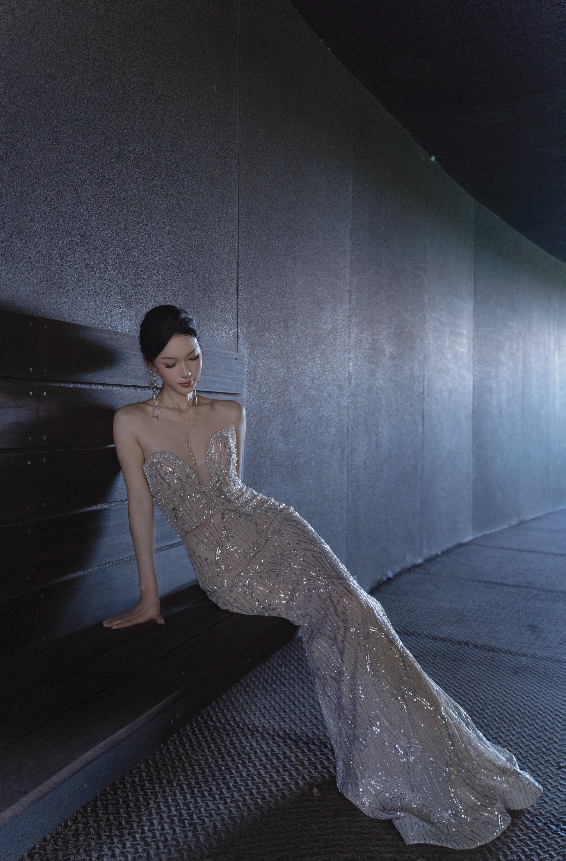 Luxury Pearl Sequined Tube Top Dress V Neck Party Dress Y117