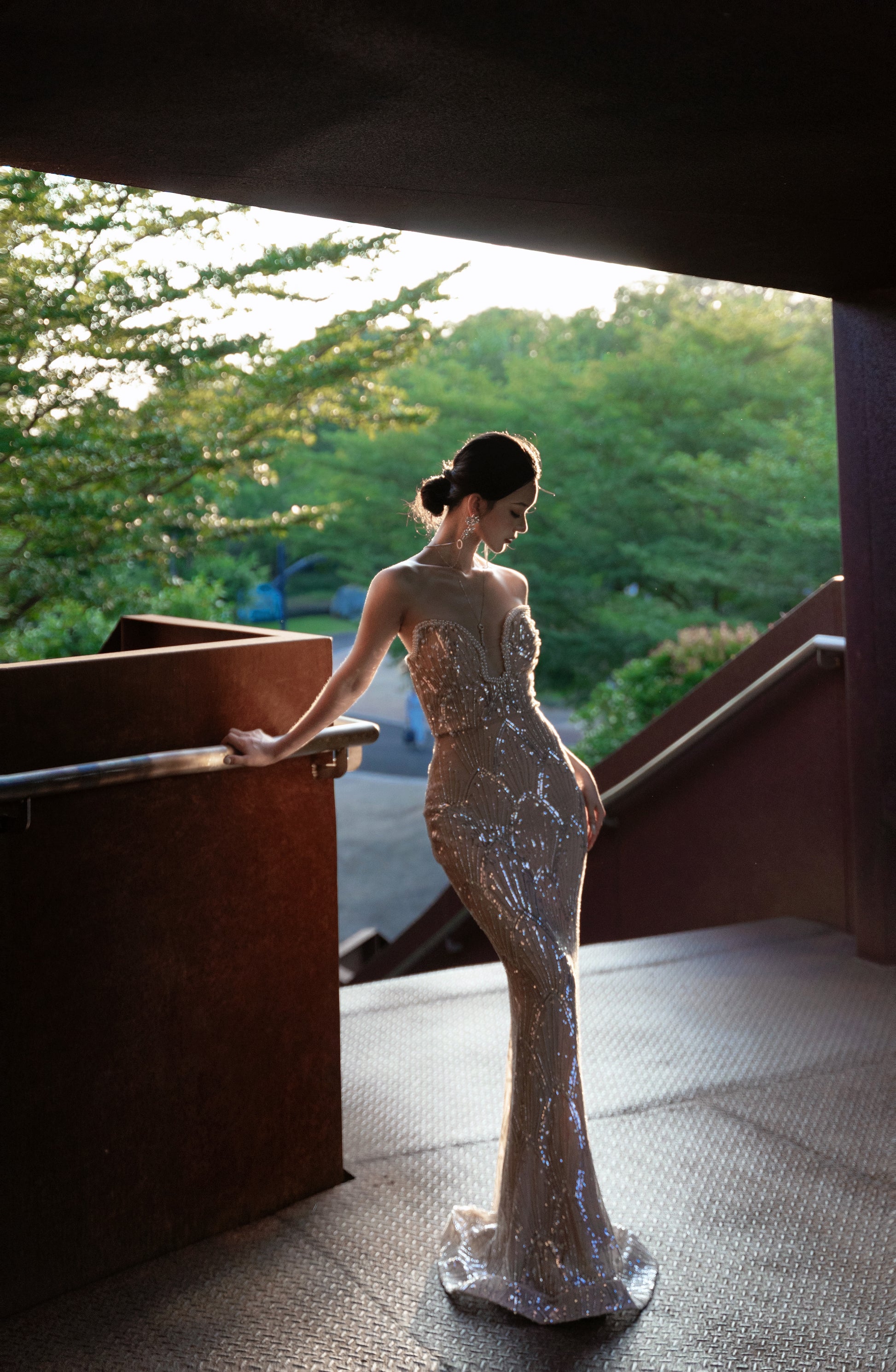 Luxury Pearl Sequined Tube Top Dress V Neck Party Dress Y117