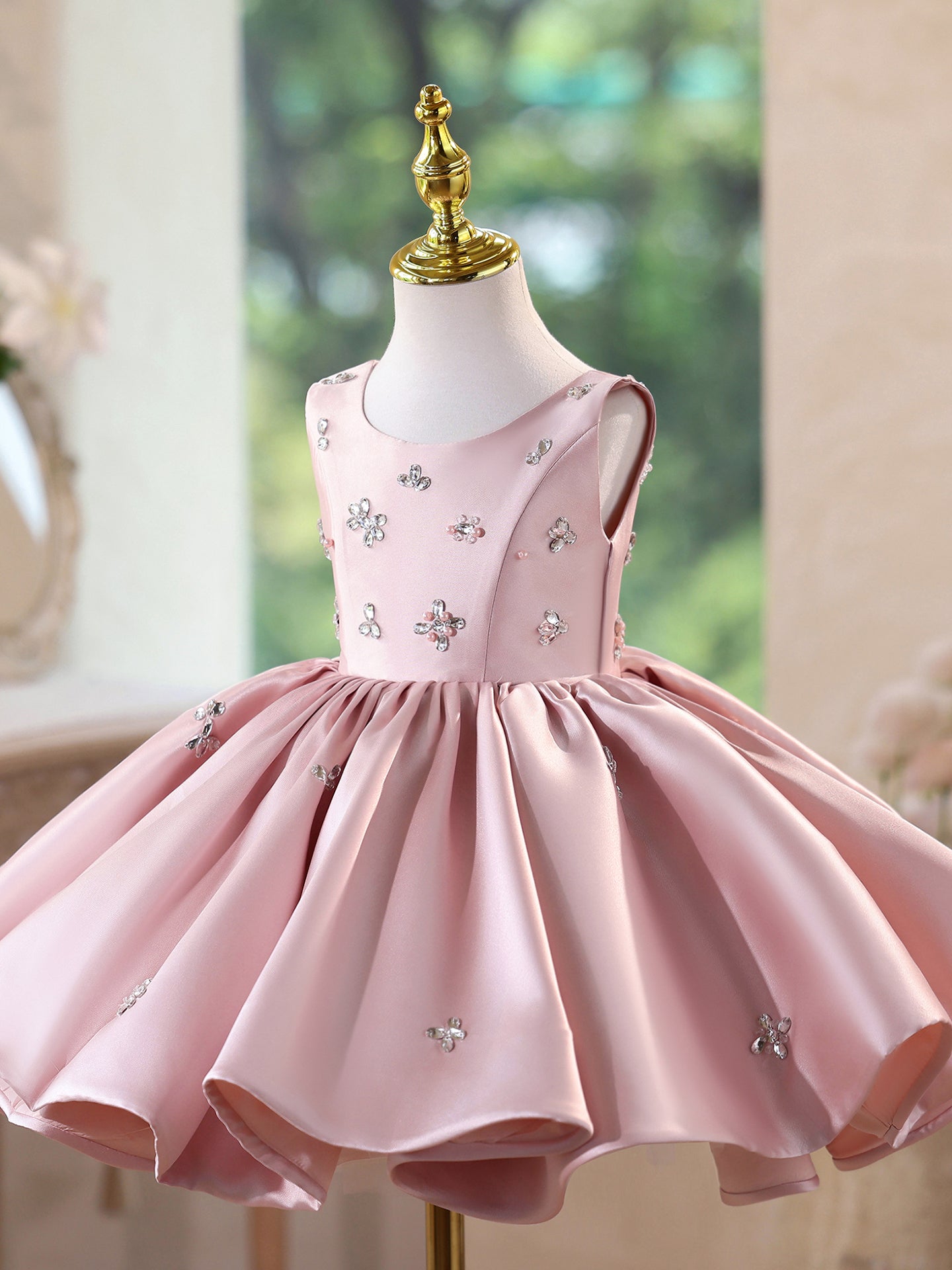 Sleeveless Light Blue Satin Flower Girl Dress with Rhinestone for Wedding Birthday Party N01