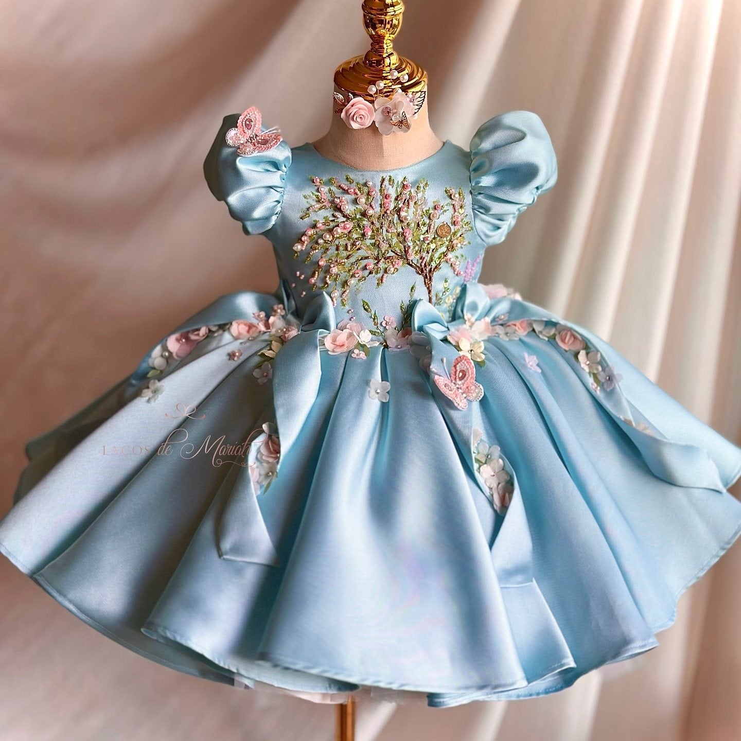 Princess Blue Girls Party Dress with Puff Sleeves and Butterfly Accents SL135