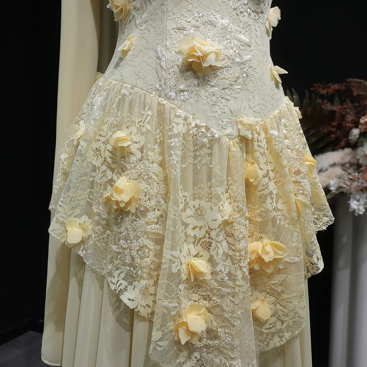 Luxury Light Yellow Strapless Evening Gown with 3D Floral Appliqués YL139