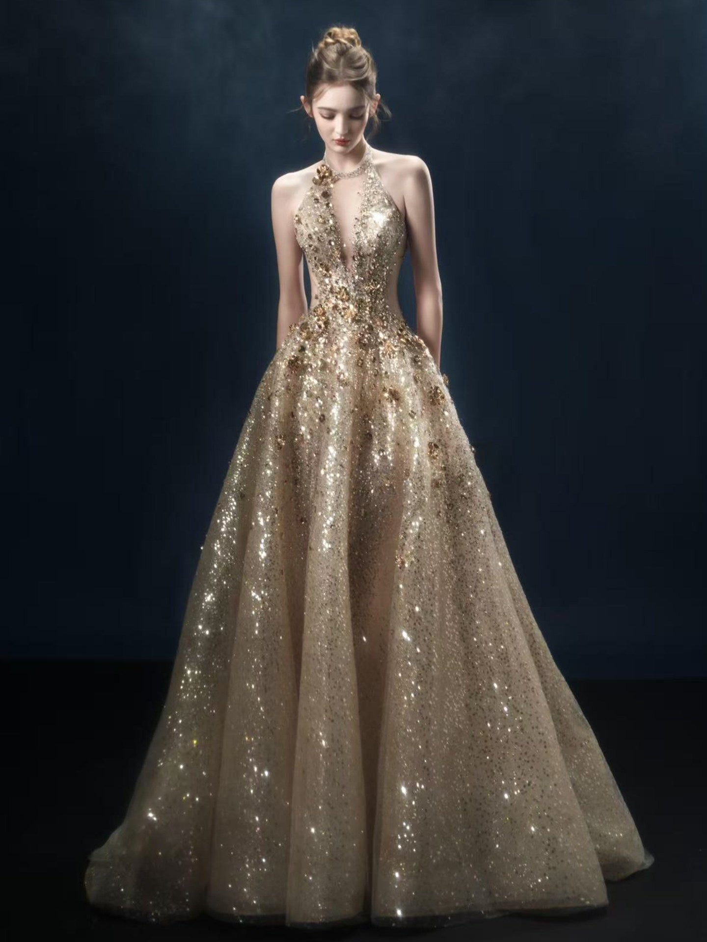 Luxury Gold Glitter Ball Gown Halter Neck Prom Dress SL153