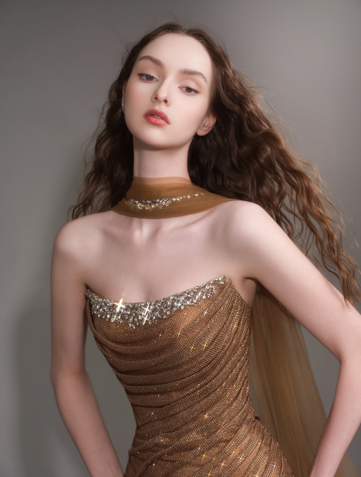 Elegant Gold Mermaid Evening Dress with Detachable Tulle Train SL154