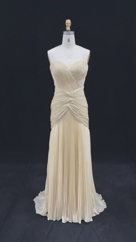 Luxury Light Yellow Sweetheart Pleated Evening Gown YL138