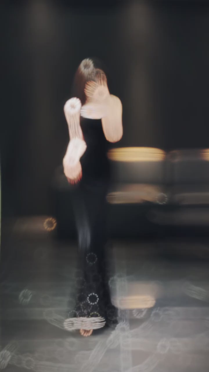 Luxury Black Strapless Evening Gown with Hand-Beaded Hem YL129