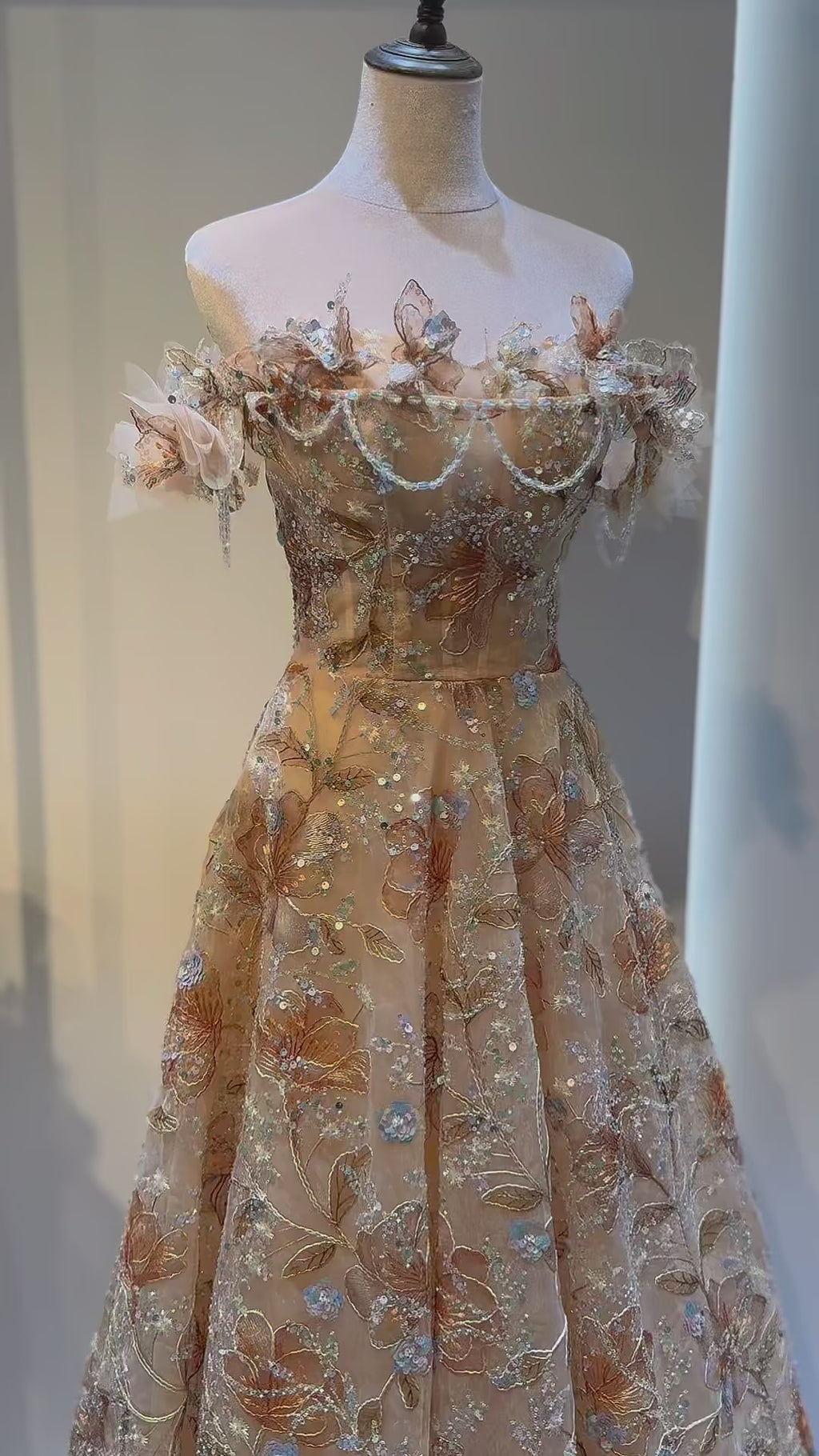 Luxury Champagne Floral Embroidery Evening Gown Off-Shoulder Couture Ball Gown WL163