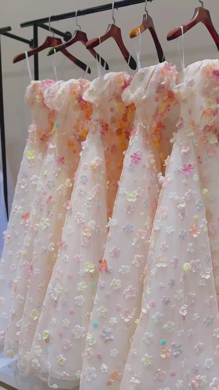 Luxury 3D Floral Ball Gown Romantic Off-Shoulder Princess Prom Dress SL156