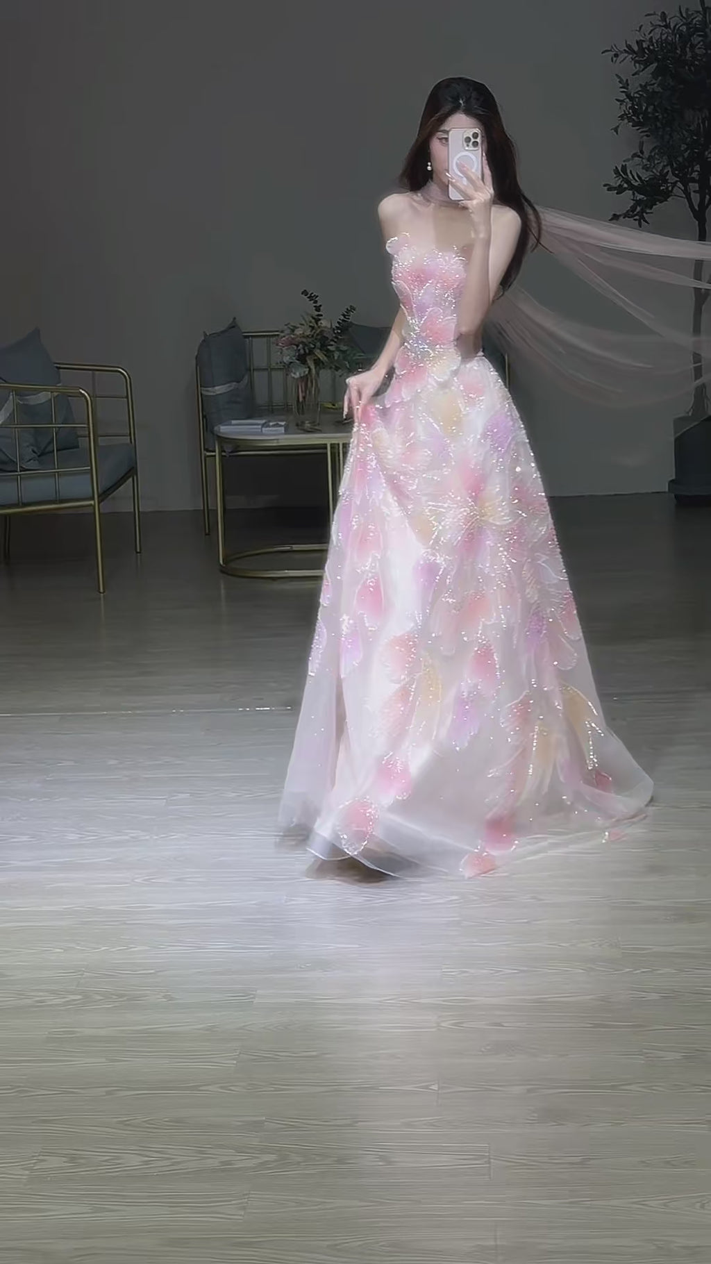 Luxury Green with Beaded Floral Details and Draped Sleeves Evening Dress SL161