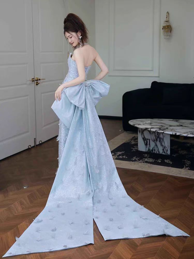 Glamorous Sequined Silver Strapless Bow-Back Evening Dress