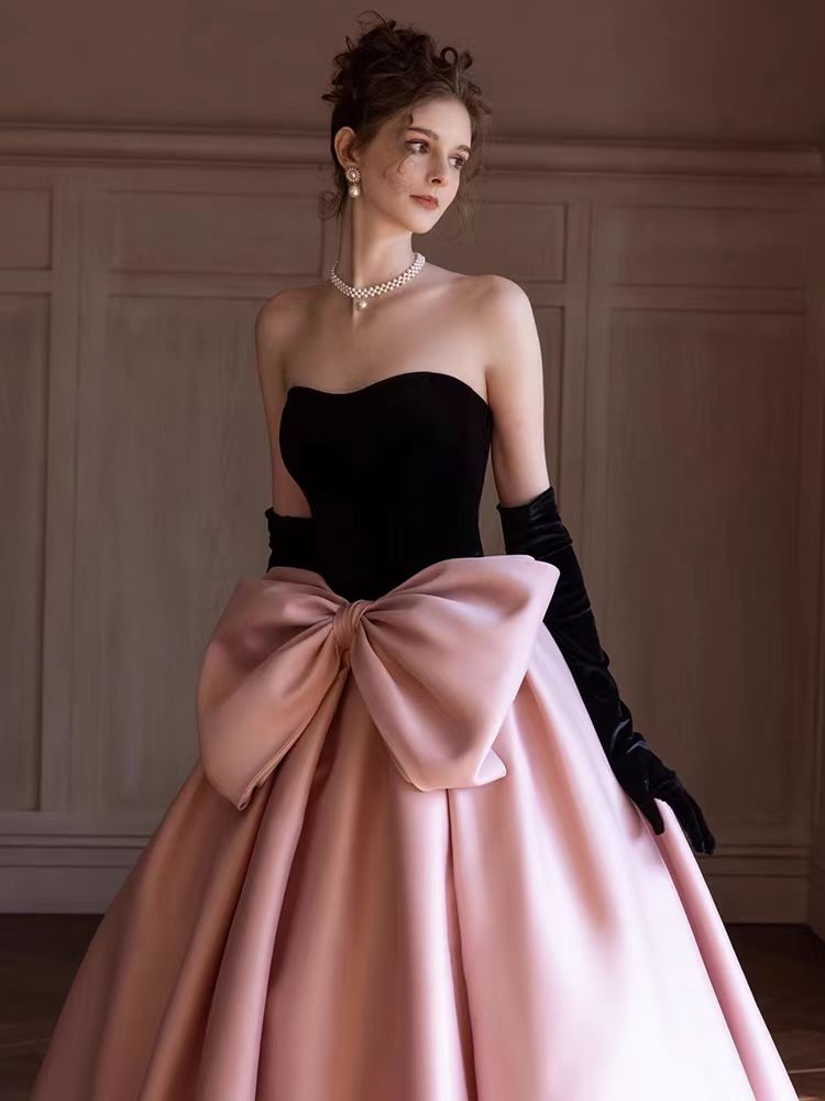 Stunning Black-and-Pink Strapless Bow-Detail Evening Dress