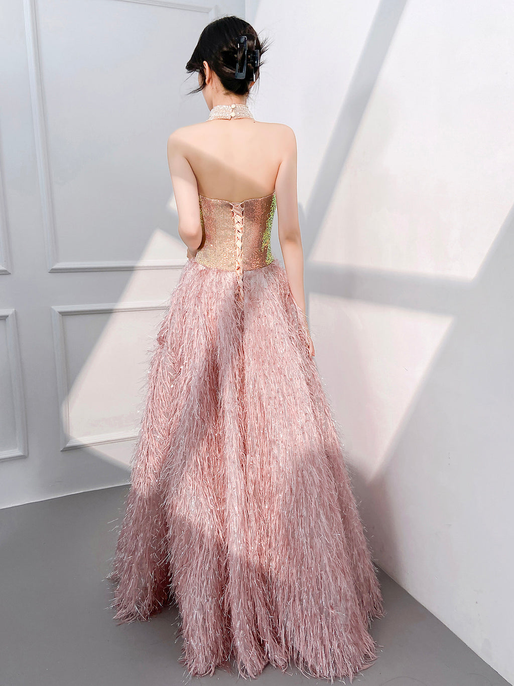 Luxury Pink Feather Ball Gown Sweetheart Prom Dress SL199