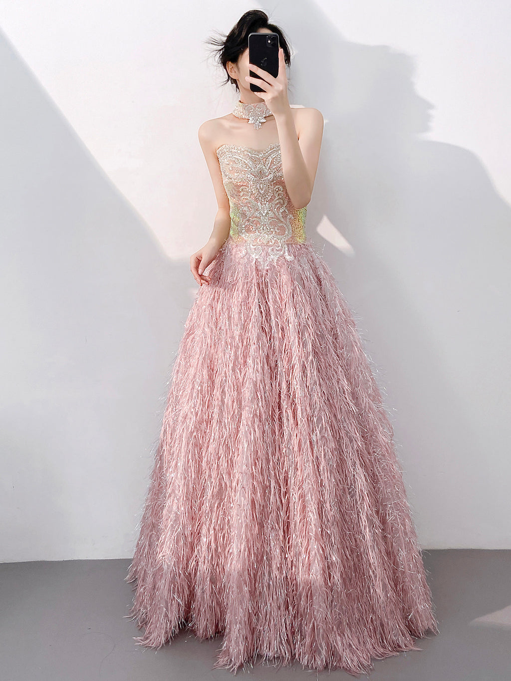 Luxury Pink Feather Ball Gown Sweetheart Prom Dress SL199