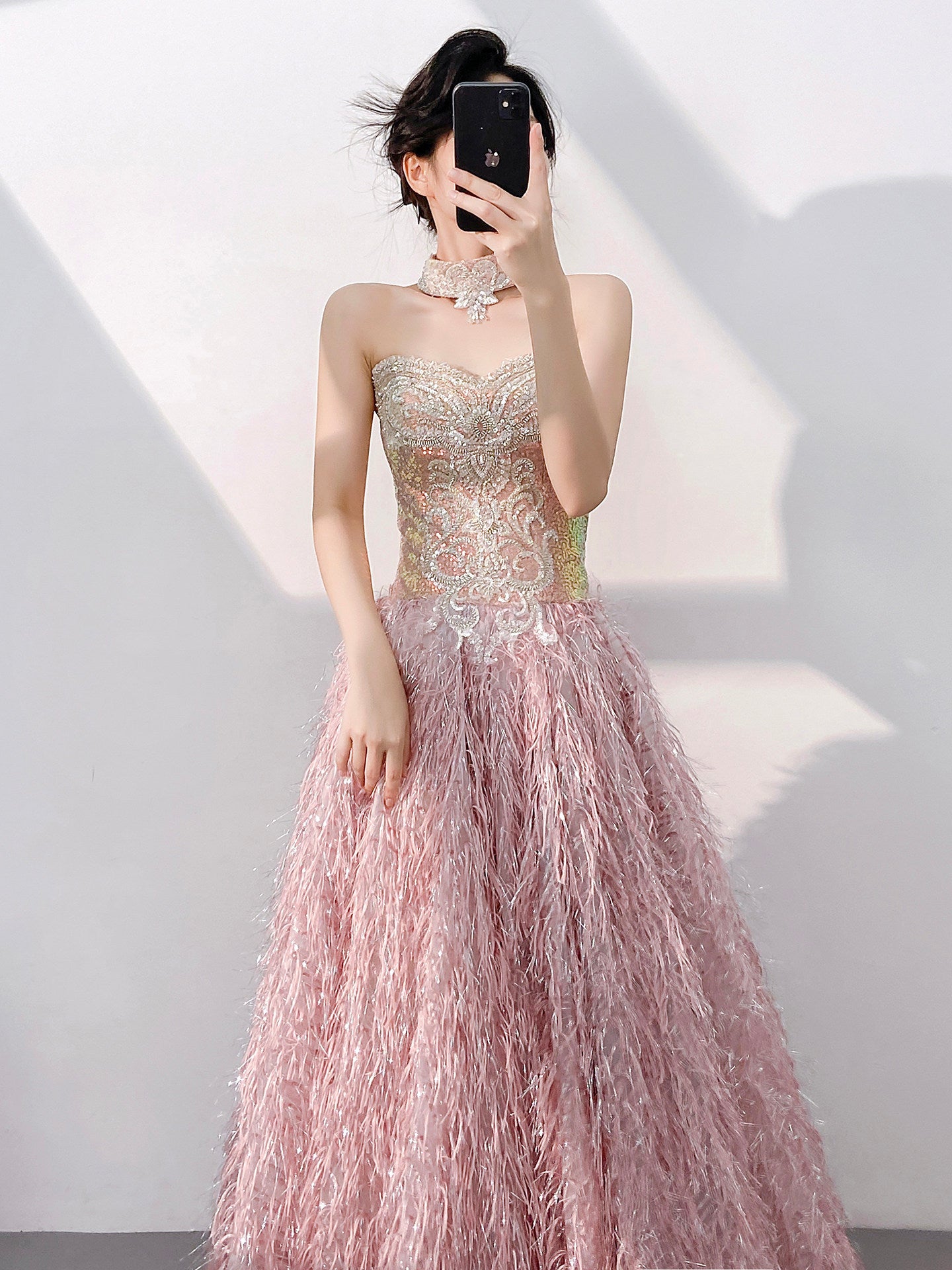Luxury Pink Feather Ball Gown Sweetheart Prom Dress SL199