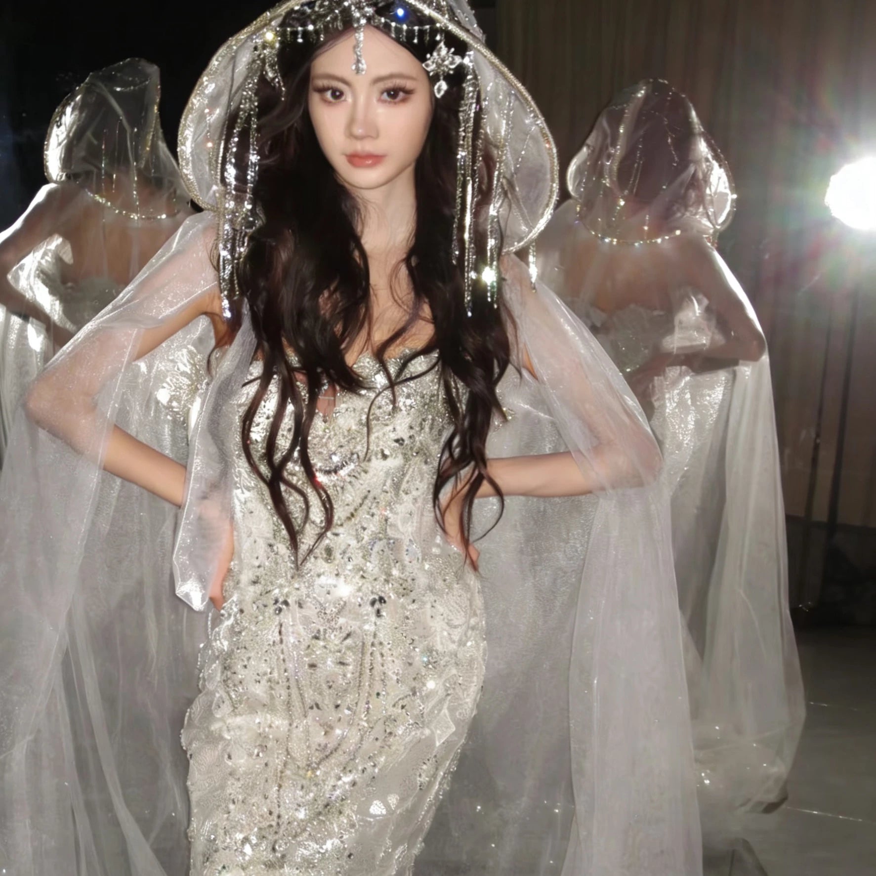 Twinklegowns Luxury Crystal Beaded Mermaid Wedding Dress with Hooded Veil SL148